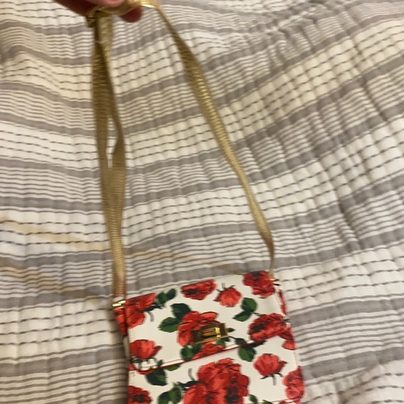 Beauty & The Beast Girls Purse - Picture 4 of 5